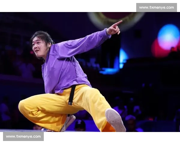 亚青赛霹雳舞中日巅峰对决 中国包揽双冠 亚青赛霹雳舞中日巅峰对决 中国包揽双冠